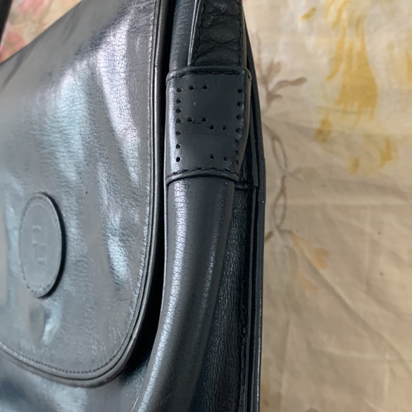 Vintage Fendi Bag! - Picture 4 of 13